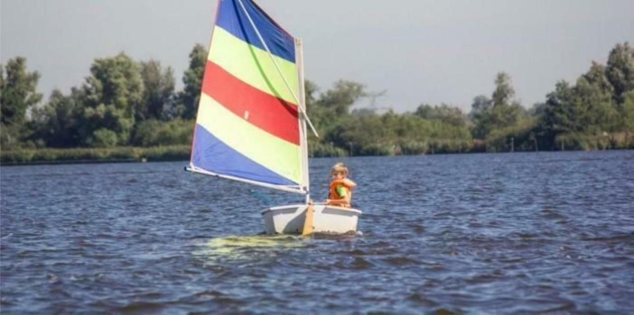 Kajuit423 6Pers 5Sterren Vakantiepark Bergumermeer Aan Het Water In Friesland Met Zwembad Villa Suameer Eksteriør billede