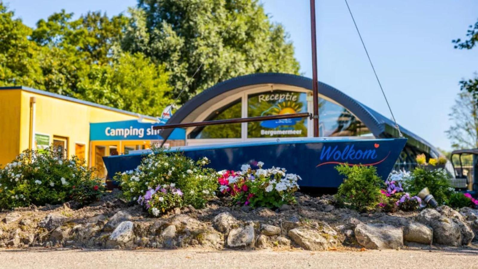 Kajuit423 6Pers 5Sterren Vakantiepark Bergumermeer Aan Het Water In Friesland Met Zwembad Villa Suameer Eksteriør billede